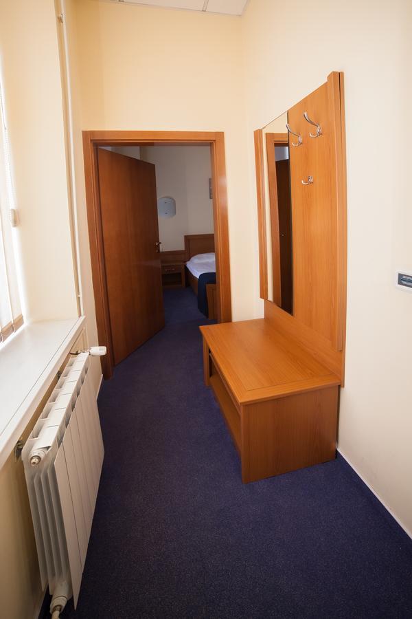 Hotel Pakrac Extérieur photo