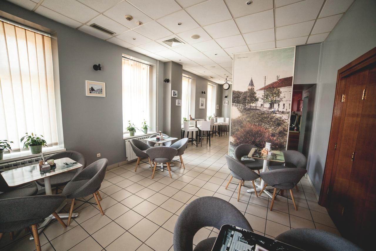 Hotel Pakrac Extérieur photo