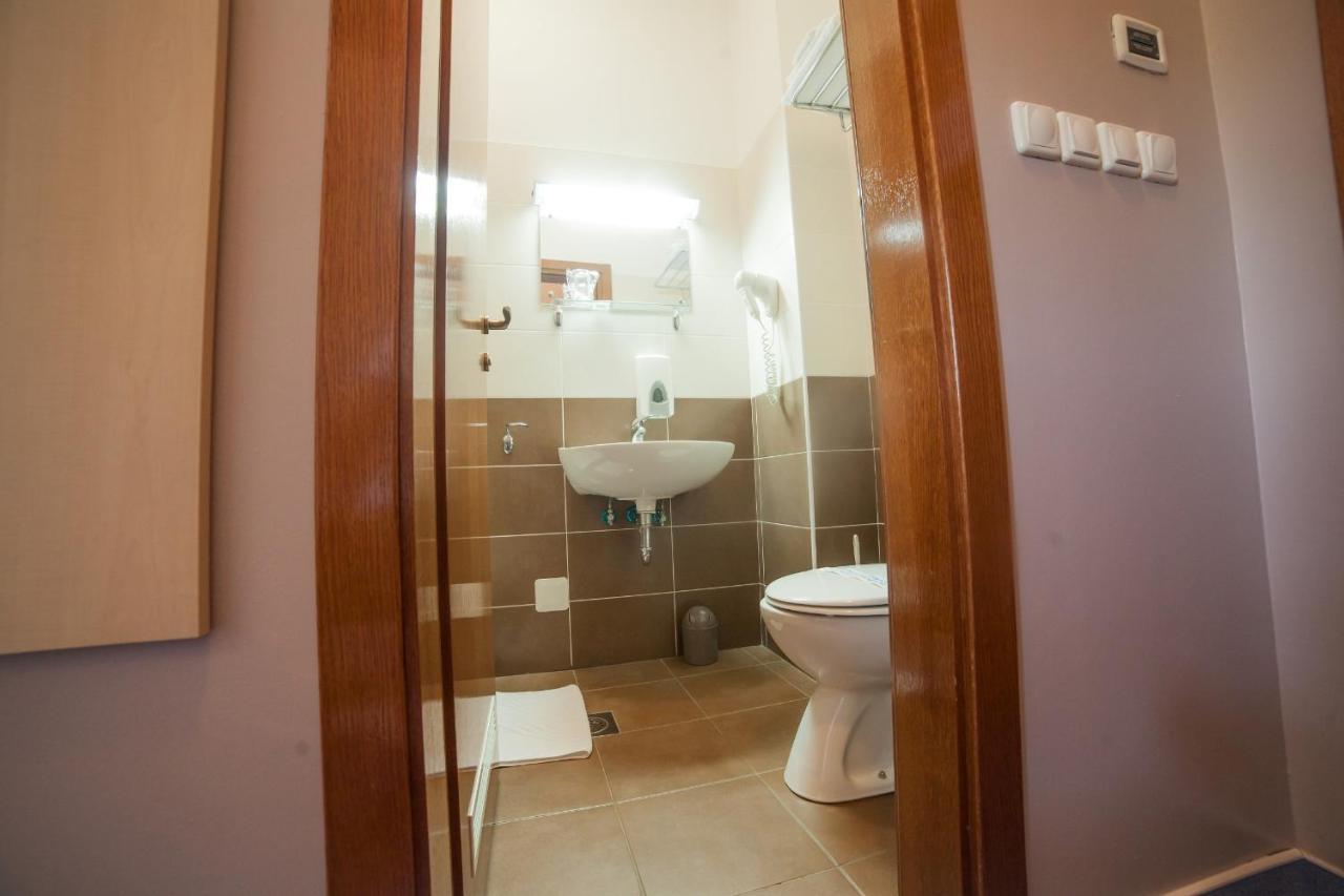 Hotel Pakrac Extérieur photo