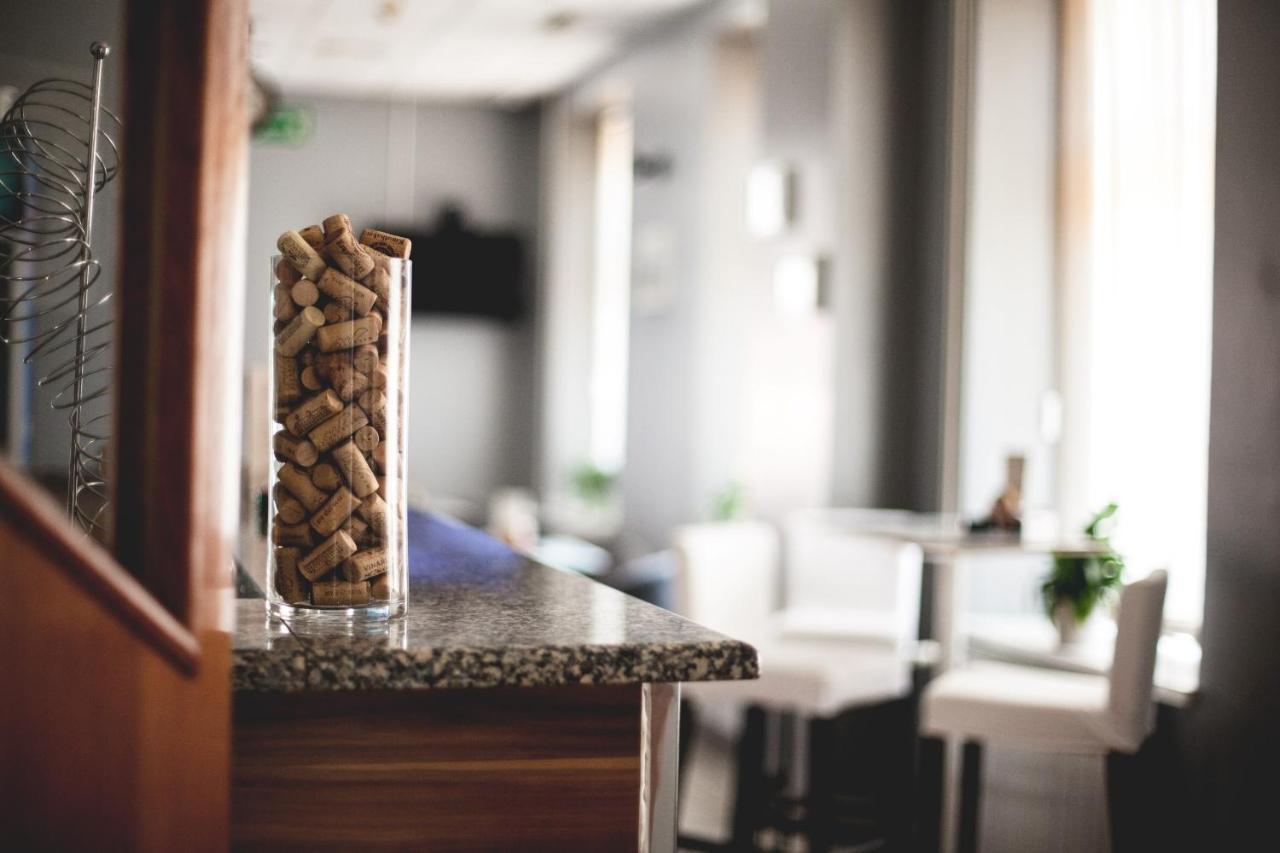 Hotel Pakrac Extérieur photo